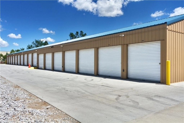 prefabricated supermarket shed