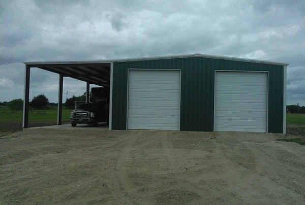 China Prefab Agricultural Metal or Steel Storage Barn Kits Buildings Manufacturer