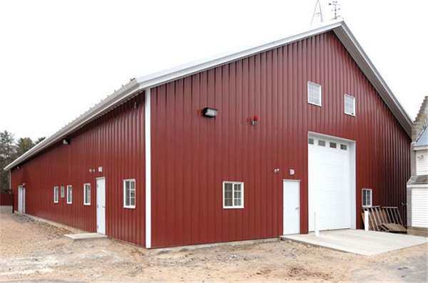 China Prefab Agricultural Metal or Steel Storage Barn Kits Buildings Manufacturer